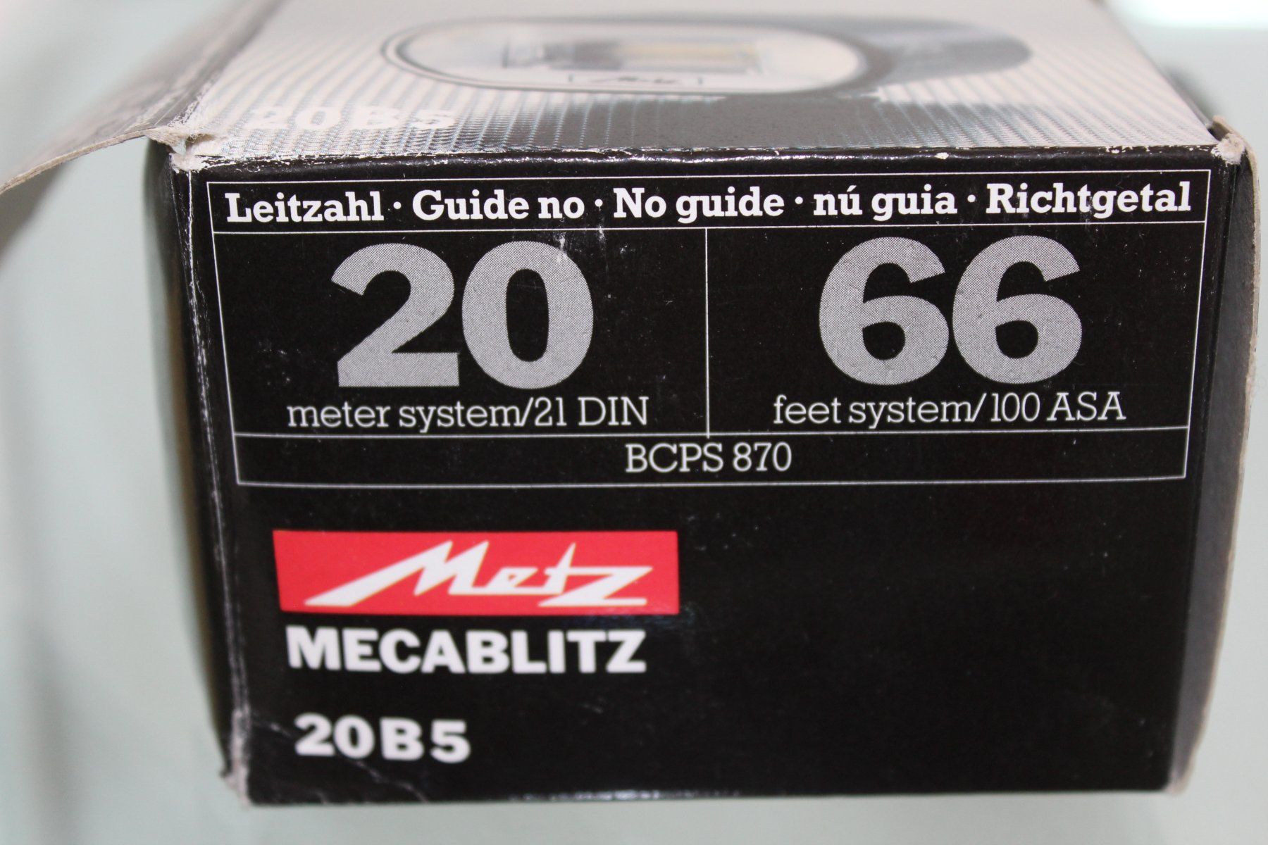 Mecablitz Flash: Metz Mecablitz 20B5 Blitzgerät – Nuovo e nell'imballaggio originale da Mamishaus venduto da buyline 1