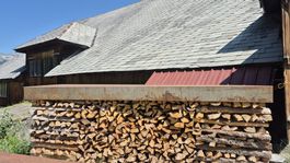 Holzlager Abdeckung Stahlblech rostig guter Zustand