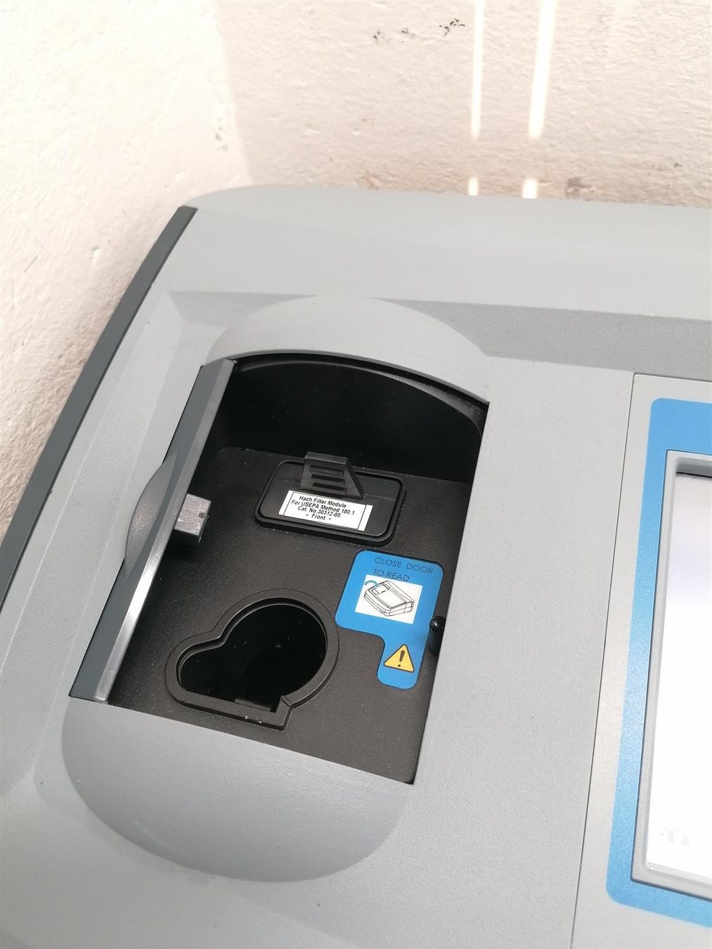 Accessori da laboratorio: Trübungsmessgerät Hach TL2350 – Usato da Niederdorf venduto da LeptonAG_Labor 6