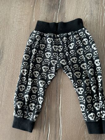 🖤selfmade Pumphösli Gr. 68-74🩶