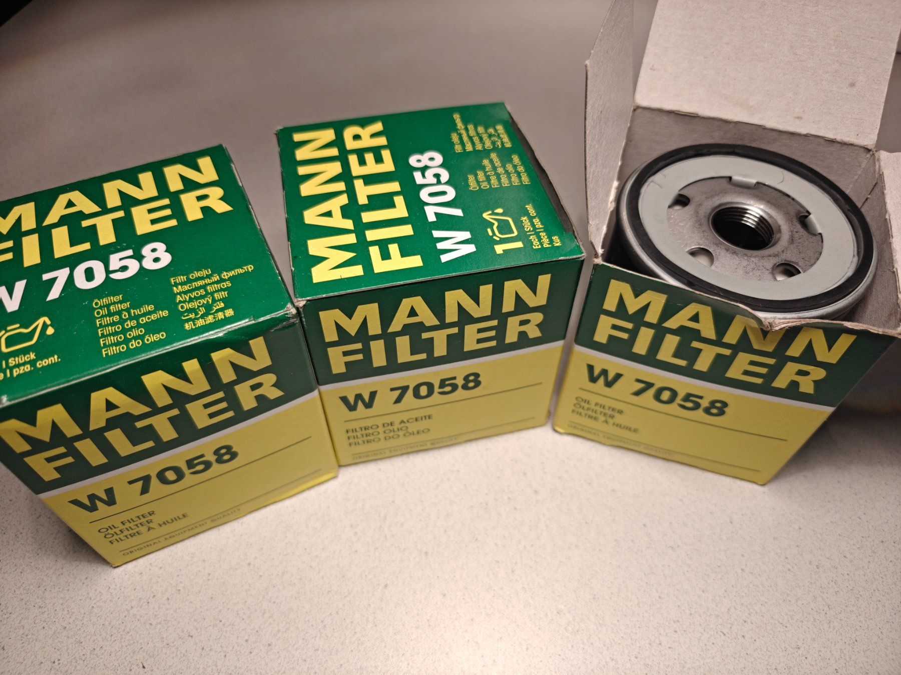 Alle Autoersatzteile: 3 Stk. MANN-FILTER W 7058 – Neu und originalverpackt aus zürich von Boegg2001