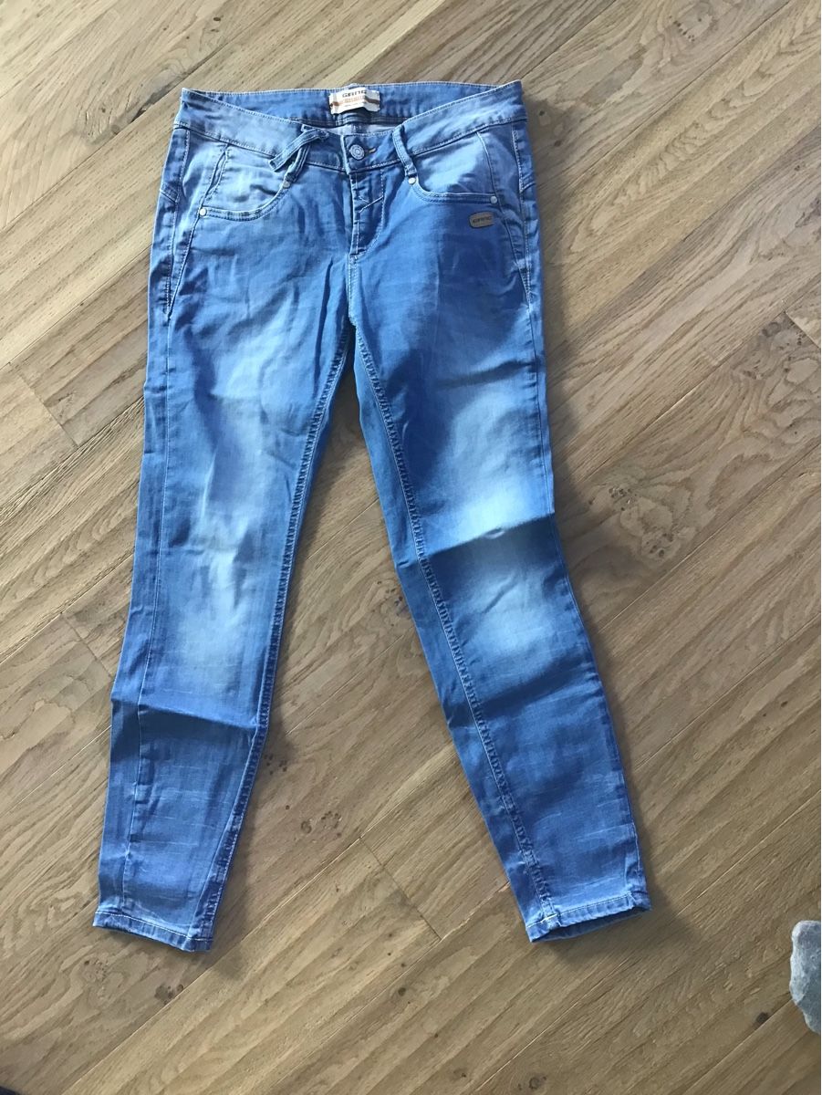 Gang Jeans: Gang Jeans Gr36 – Gebraucht aus Uznach von Toppreis 1