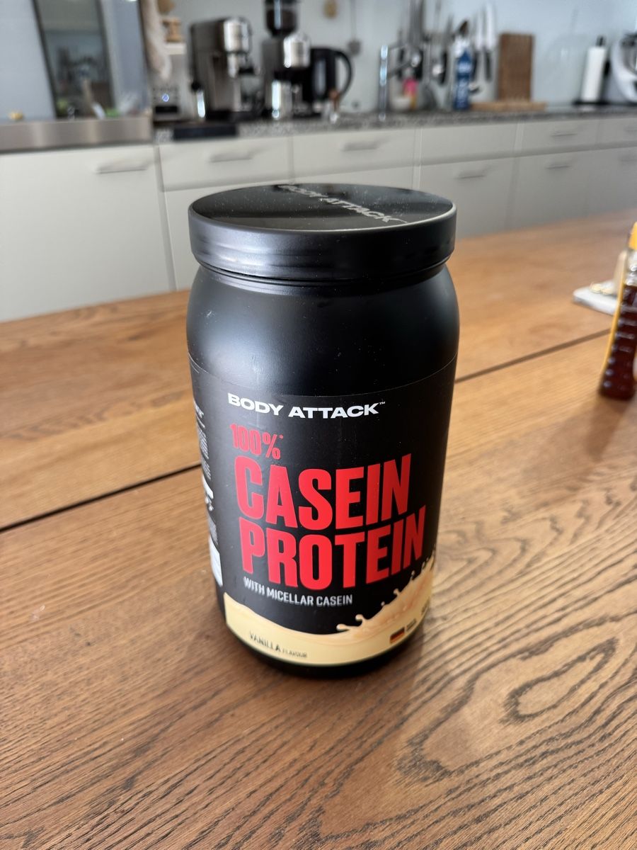 Aliments & Spécialités: Body Attack Casein Protein Vanilla – Neuf (Voir description) à Glattpark(Opfikon) par ale_mg8x