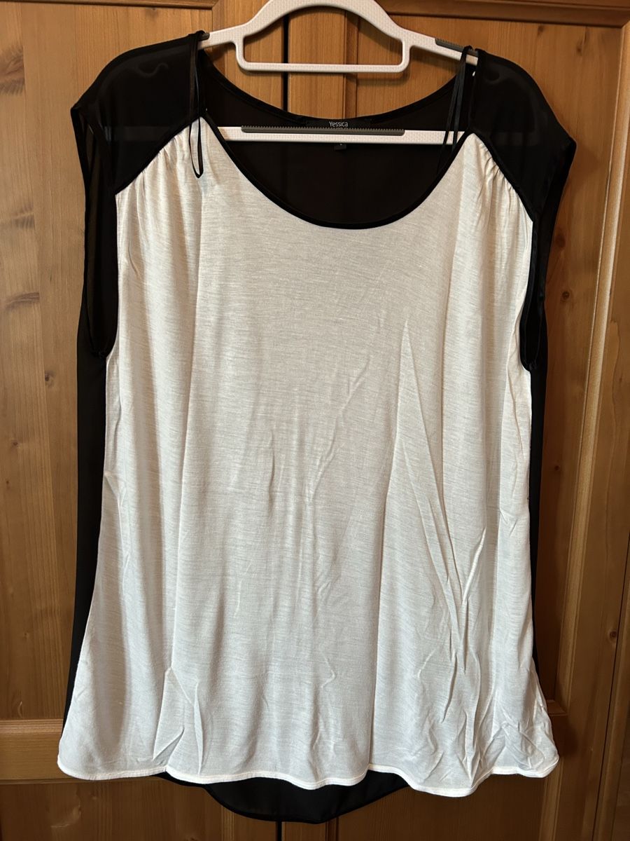 C&A Tuniche: Tunique blanche et noir – Usato da Daillens venduto da guisepa