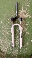 Fourche VTT RockShox Reba SL blanc état occasion