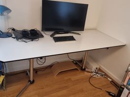 USM Kitos Bürotisch 175x74 weiss, chrom