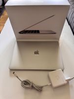 MacBook Pro 13“, 2017, Core i5, 8 Ram, 128 GB SSD