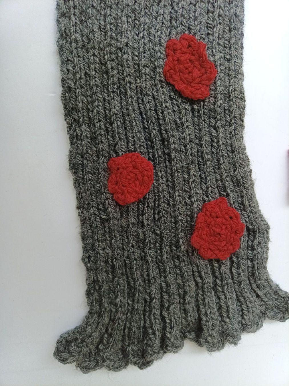 Foulard & Sciarpe: Warme Strick-Set: Schal, Handstulpen, Winter Accessoires – Nuovo e nell'imballaggio originale da Wängi venduto da Ladys_First