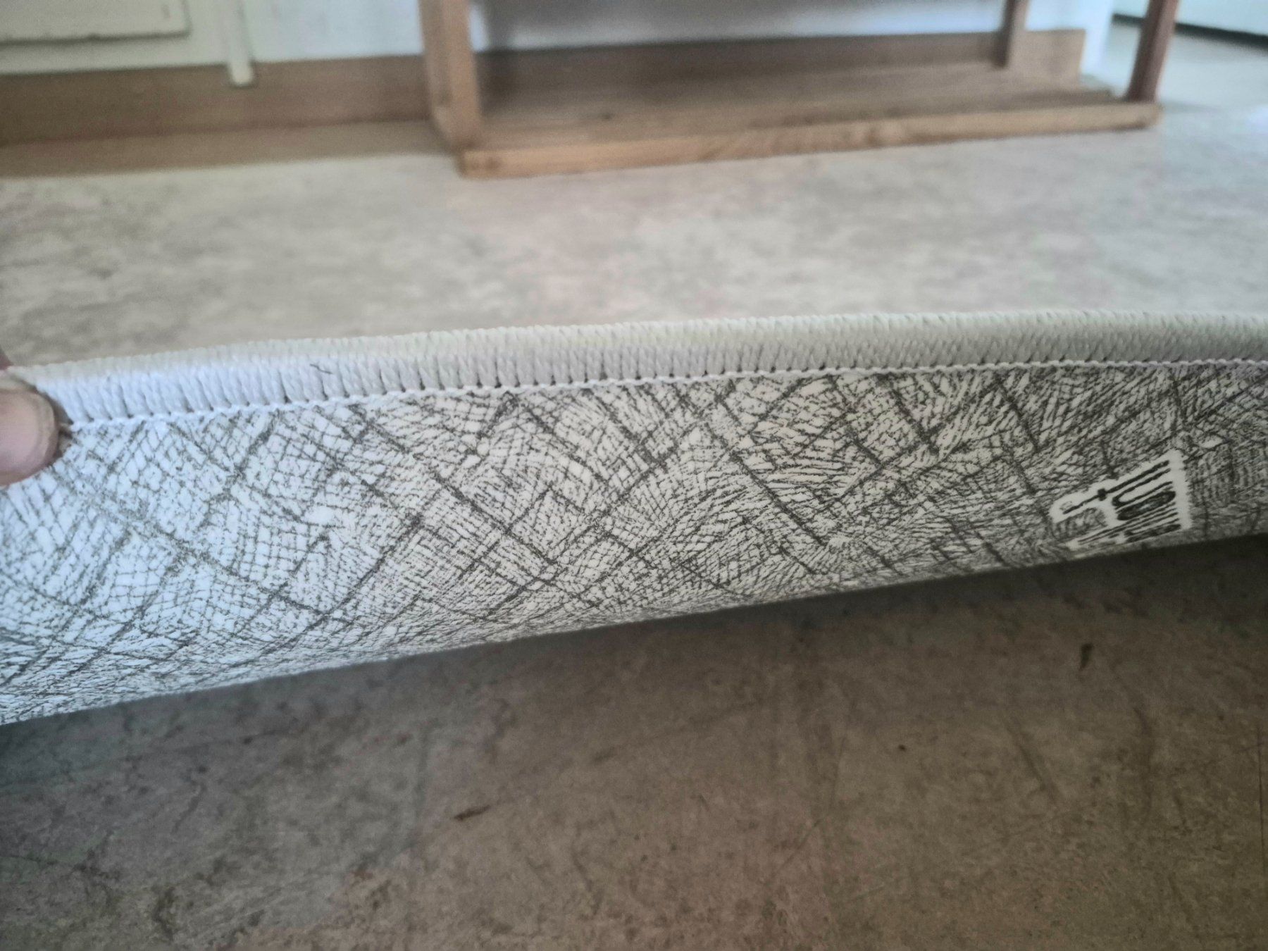 Conforama Tappeti: Teppichläufer 80x300 cm silber – Usato da Winterthur venduto da EH47 3