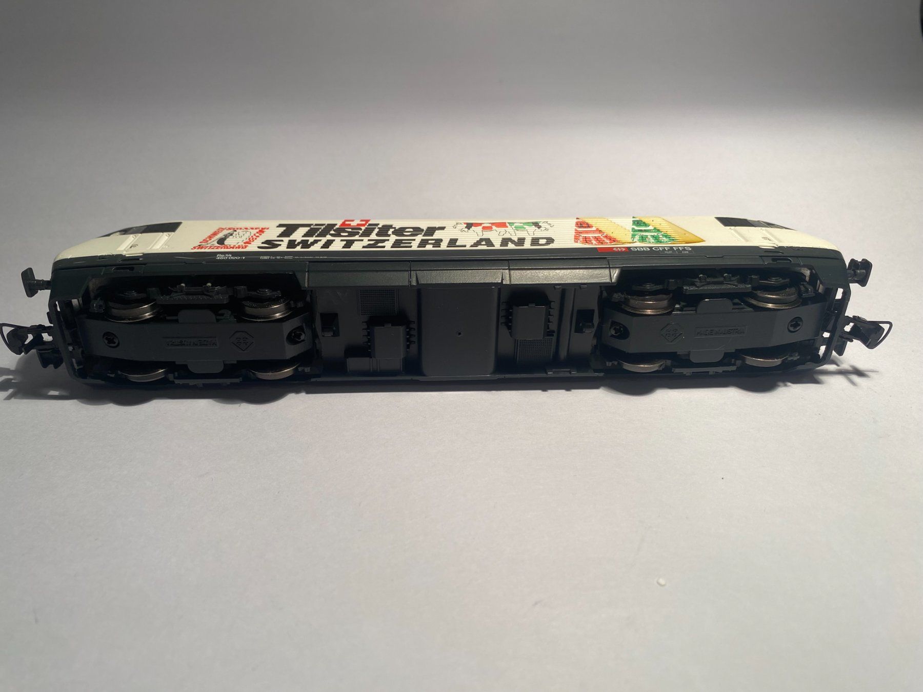 Roco Modellini di ferrovie: ROCO E-Lok SBB RE460 TILSITER weiss, DC Analog – Usato da Buchrain venduto da Modellbahn11 6