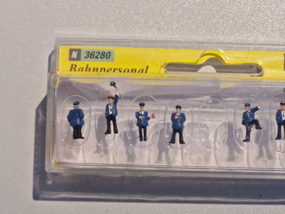 Noch Leichenwagen Spur H0 - 16714 online kaufen