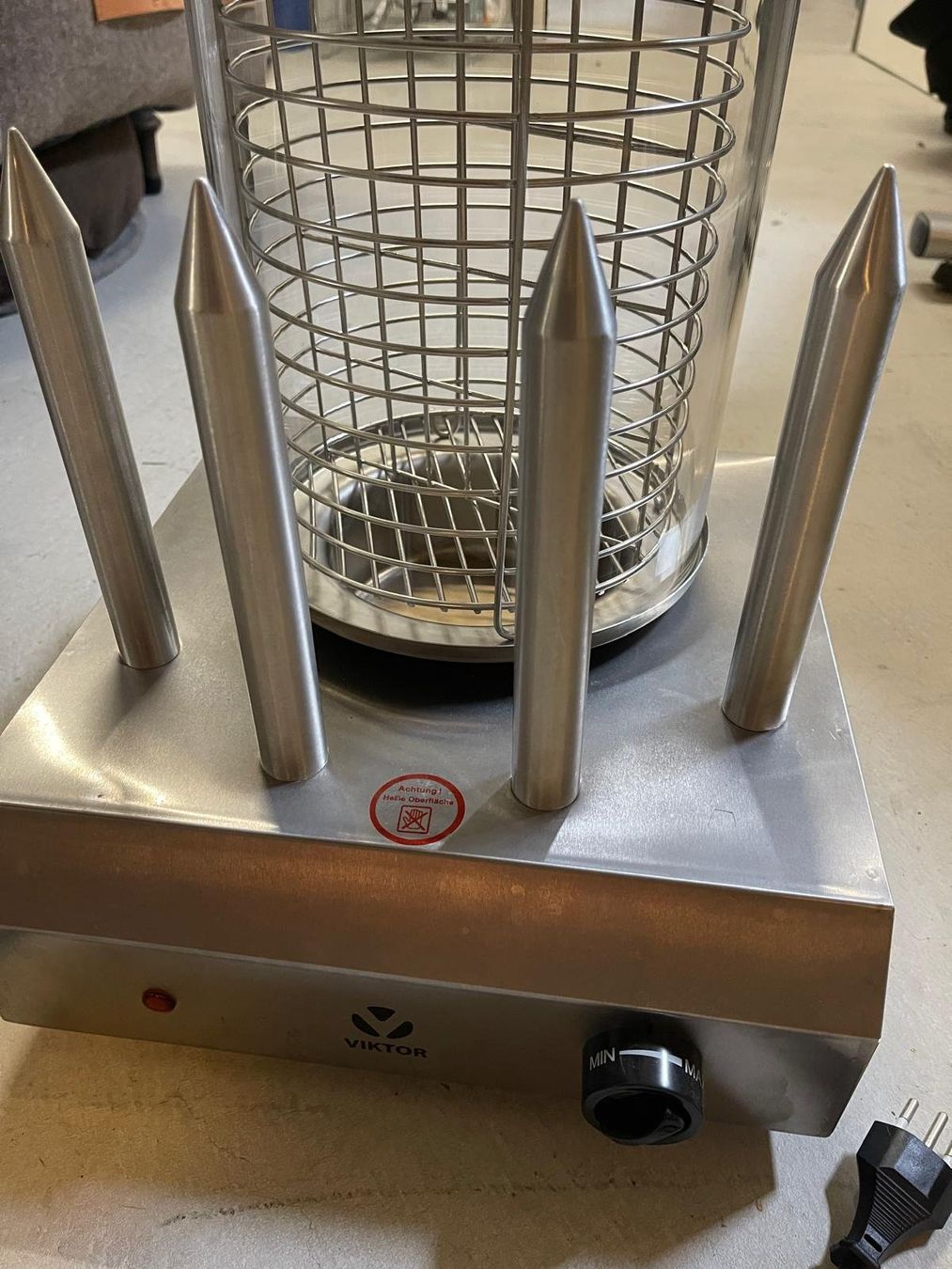 Tutte le macchine: Machine à hot-dogs professionnelle – Usato da Thalwil venduto da Smotha 1