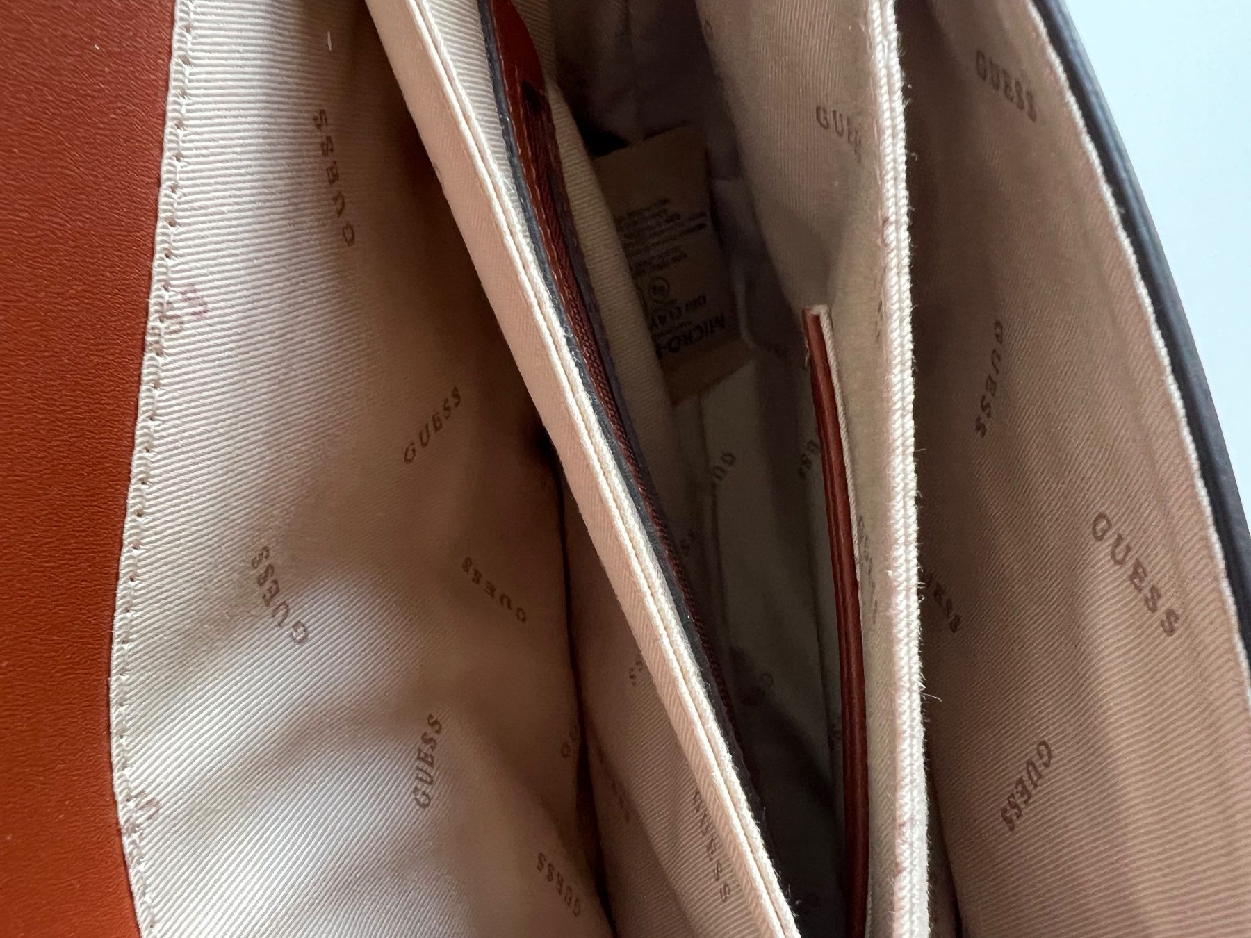 Guess Borse da donna: Guess Schultertasche (braun) – Nuovo (secondo la descrizione) da Eichberg venduto da Lolapop18 3