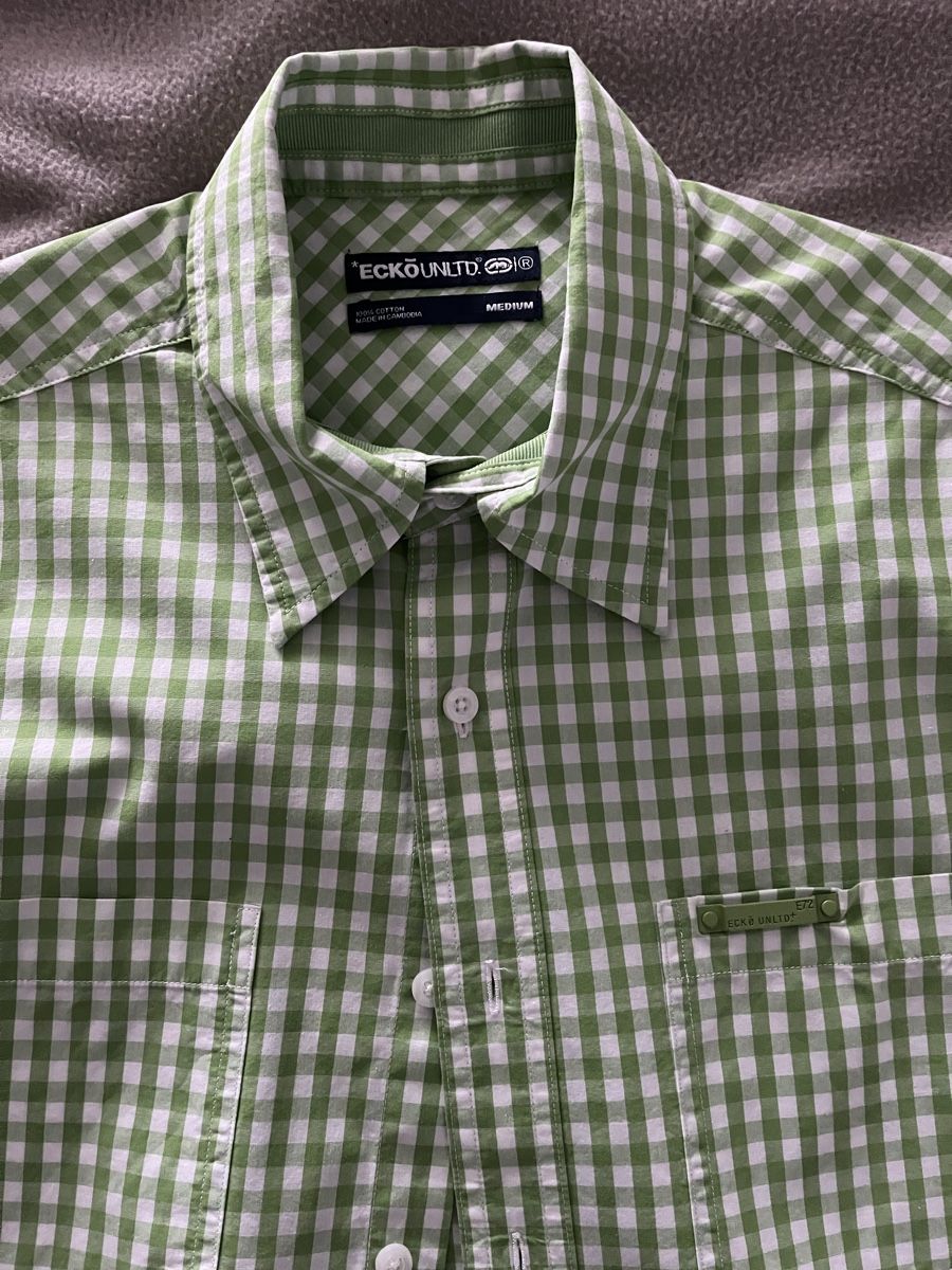 Camicie: Camicia maniche mezza manica – Nuovo (secondo la descrizione) da Cadenazzo venduto da bor_5v5k