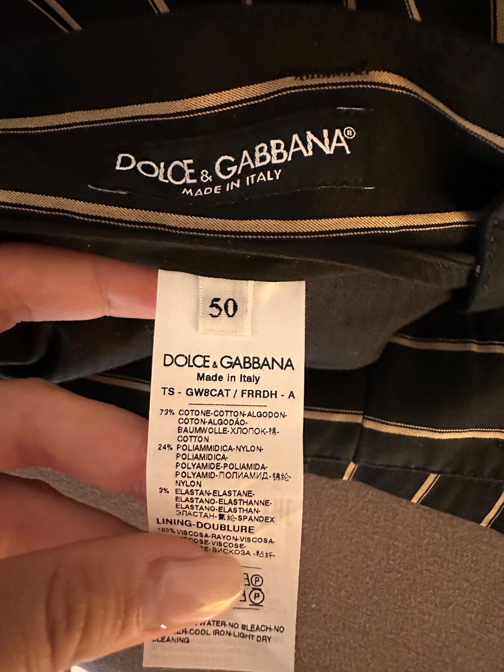 Dolce & Gabbana Pantaloni: Dolce Gabbana shorts – Usato da Oberengstringen venduto da Titina90 3
