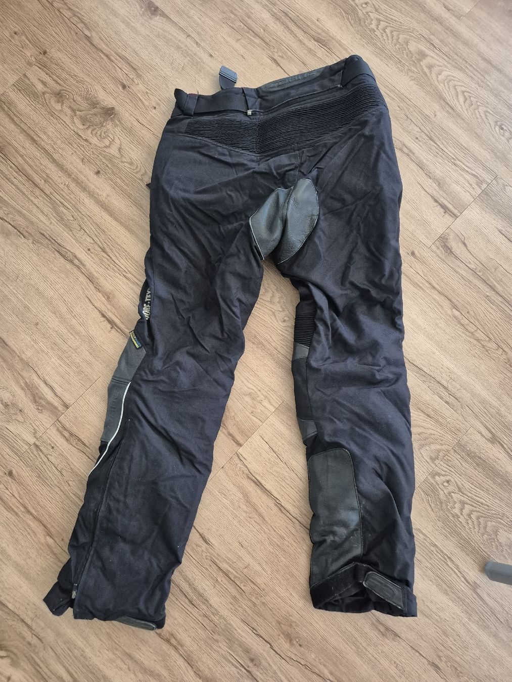 Pantaloni: Motorradhose ID – Usato da Urnäsch venduto da Sasali 1