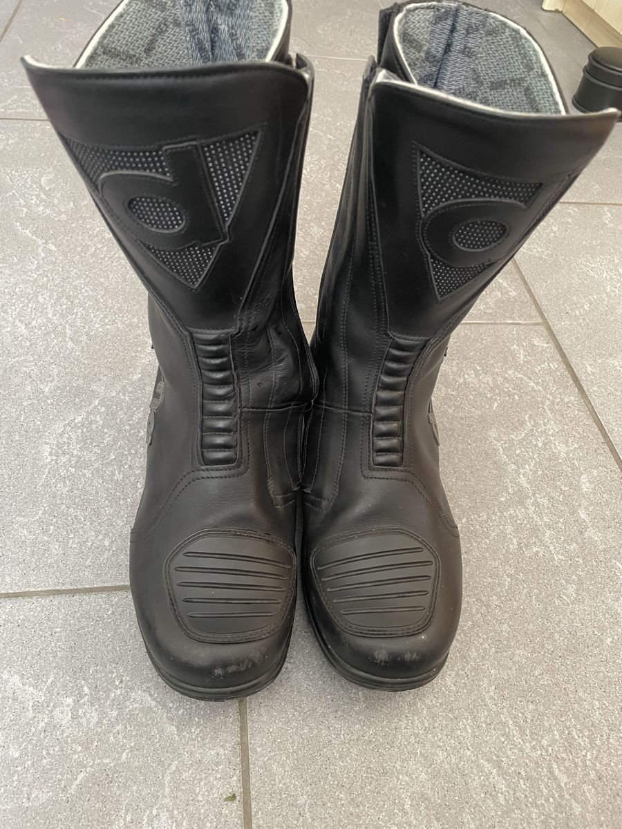 Chaussures hommes: Daytona Stiefel 39 – D'occasion à Ruschein par Samdinas