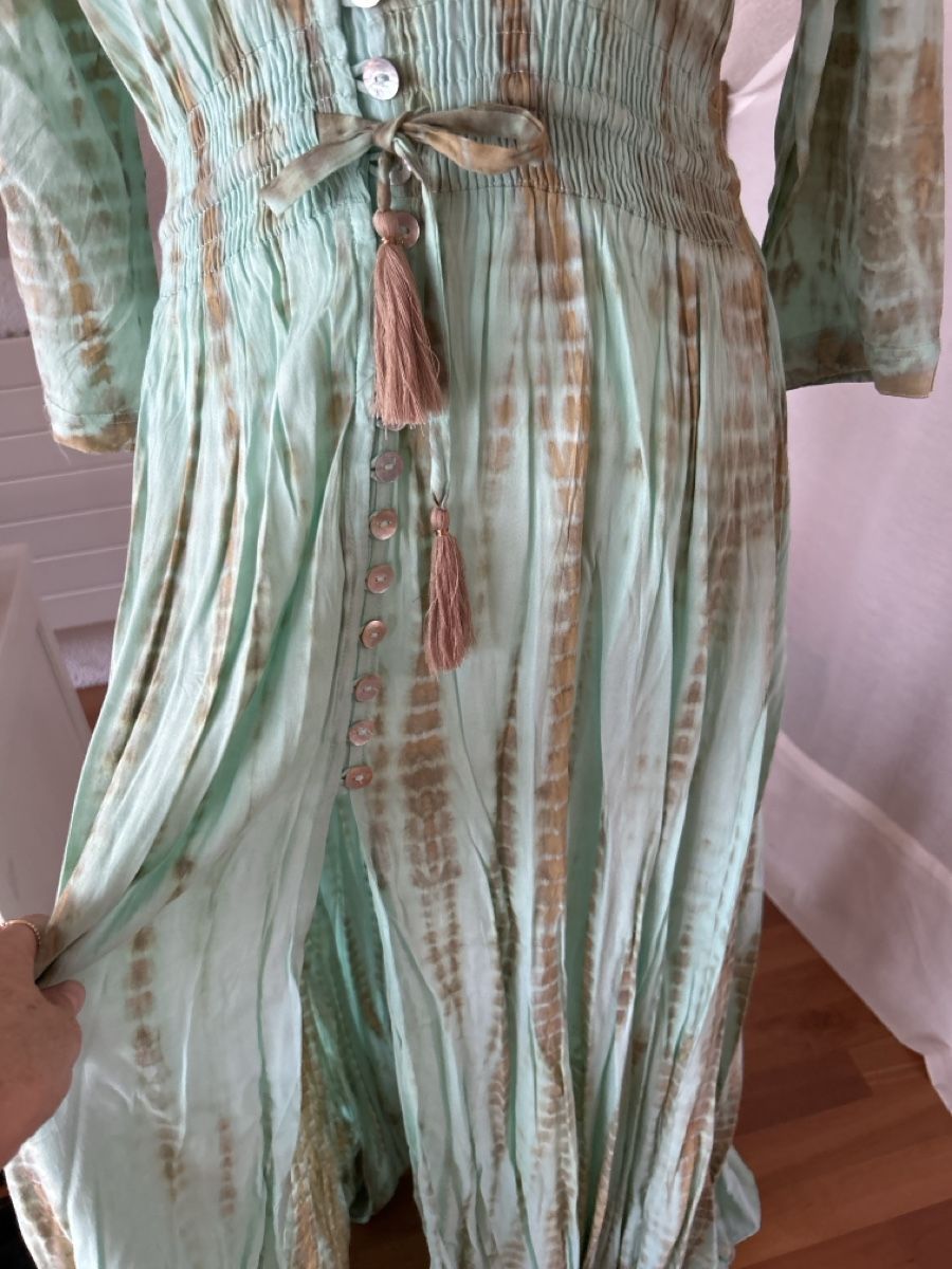 Robes: Maxikleid mint-gold batik Gr. S – Neuf (Voir description) à Kirchdorf BE par Stella130 3