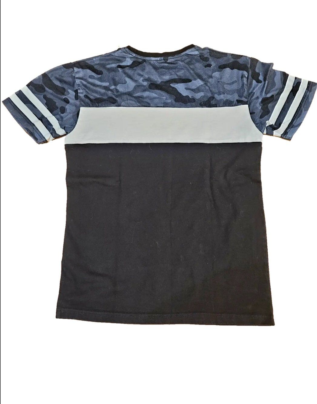 T-shirt: T-shirt Wicked - Size L – Usato da Ecoteaux venduto da floom 1