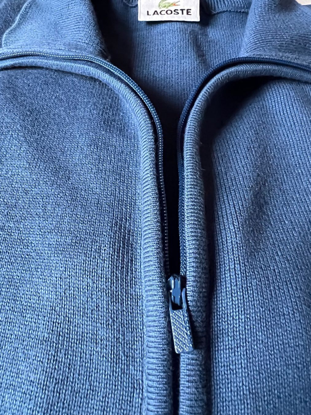 Lacoste Jacken: Lacoste Strickjacke - Pullover mit Reißverschluss - M - Top – Neu (gemäss Beschreibung) aus Mönchaltorf von lubusc 2