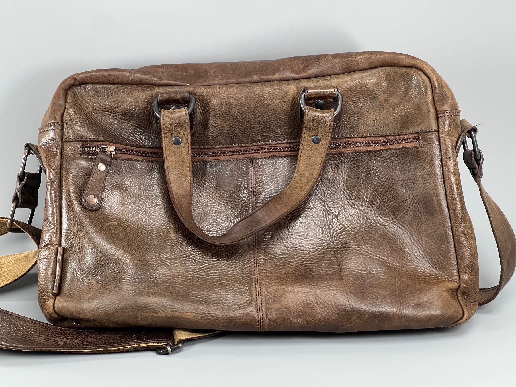 Aunts & Uncles Borse: Leder Handtasche / Umhängetasche  -  aunts & uncles – Usato da Sennhof venduto da Johnbest 3
