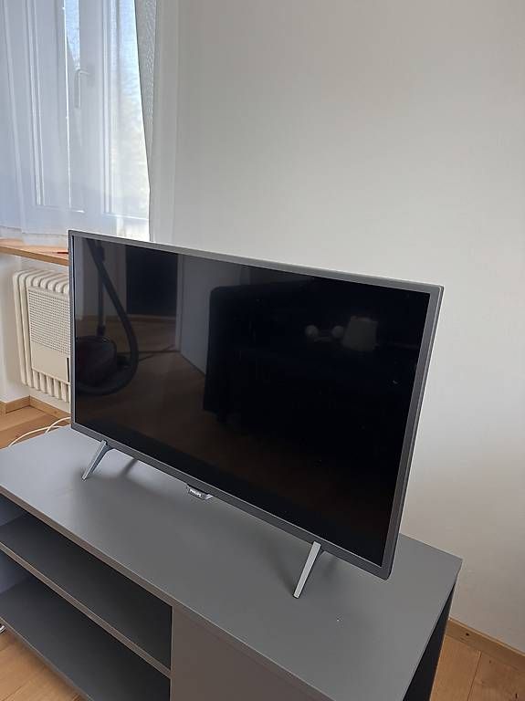 Appareils TV: Fernseher  – D'occasion à Urdorf par Leilafuchs