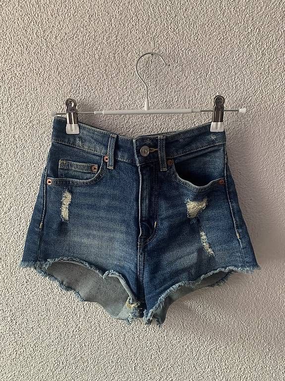 Hosen: Hot Pants H&M – Gebraucht aus Wahlen b. Laufen von Jeanine_T 1