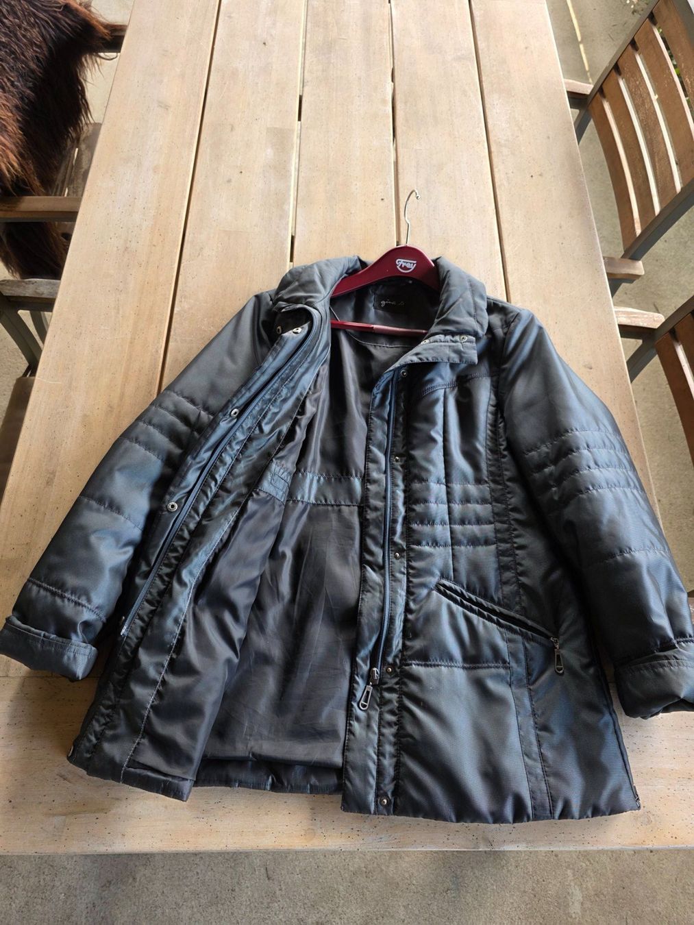Giacche: Damen Polyester warme Jacke grau Grösse 36 - Gina S. – Usato da Walterswil BE venduto da Lonitti 2