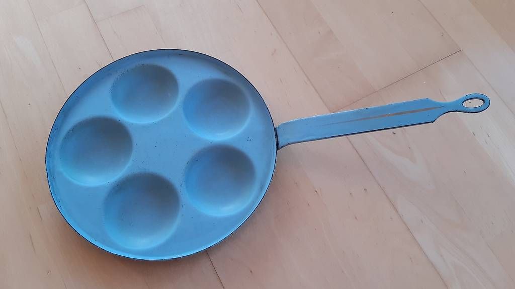 Poêles: Antike Bratpfanne aus Böhmen – D'occasion à Schaan par jud_59jg