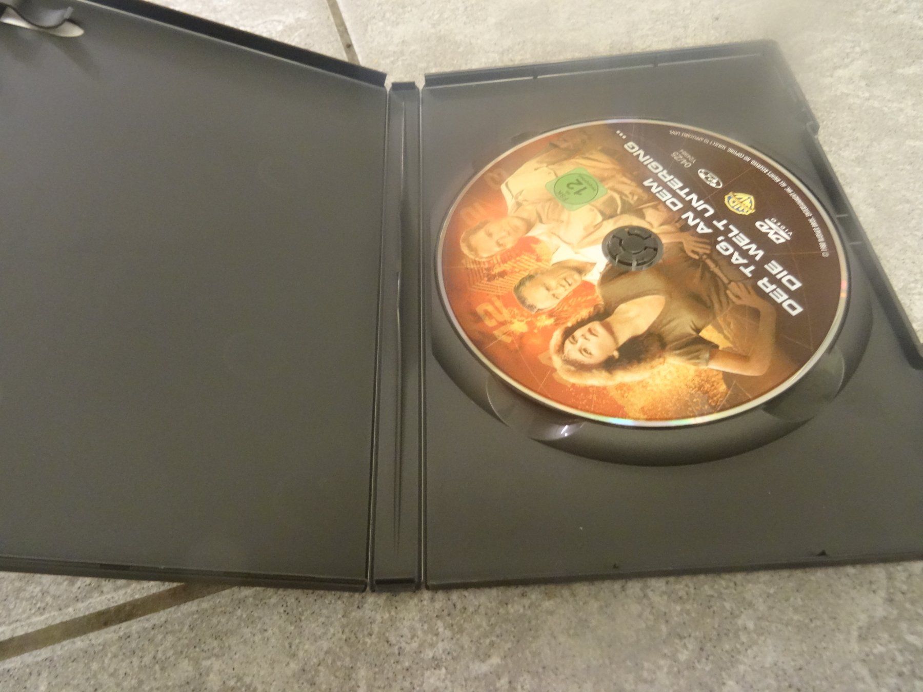 Tutti i DVDs: DVD Der Tag, an dem die Welt unterging – Usato da Olten venduto da Disc-Verkauf 1