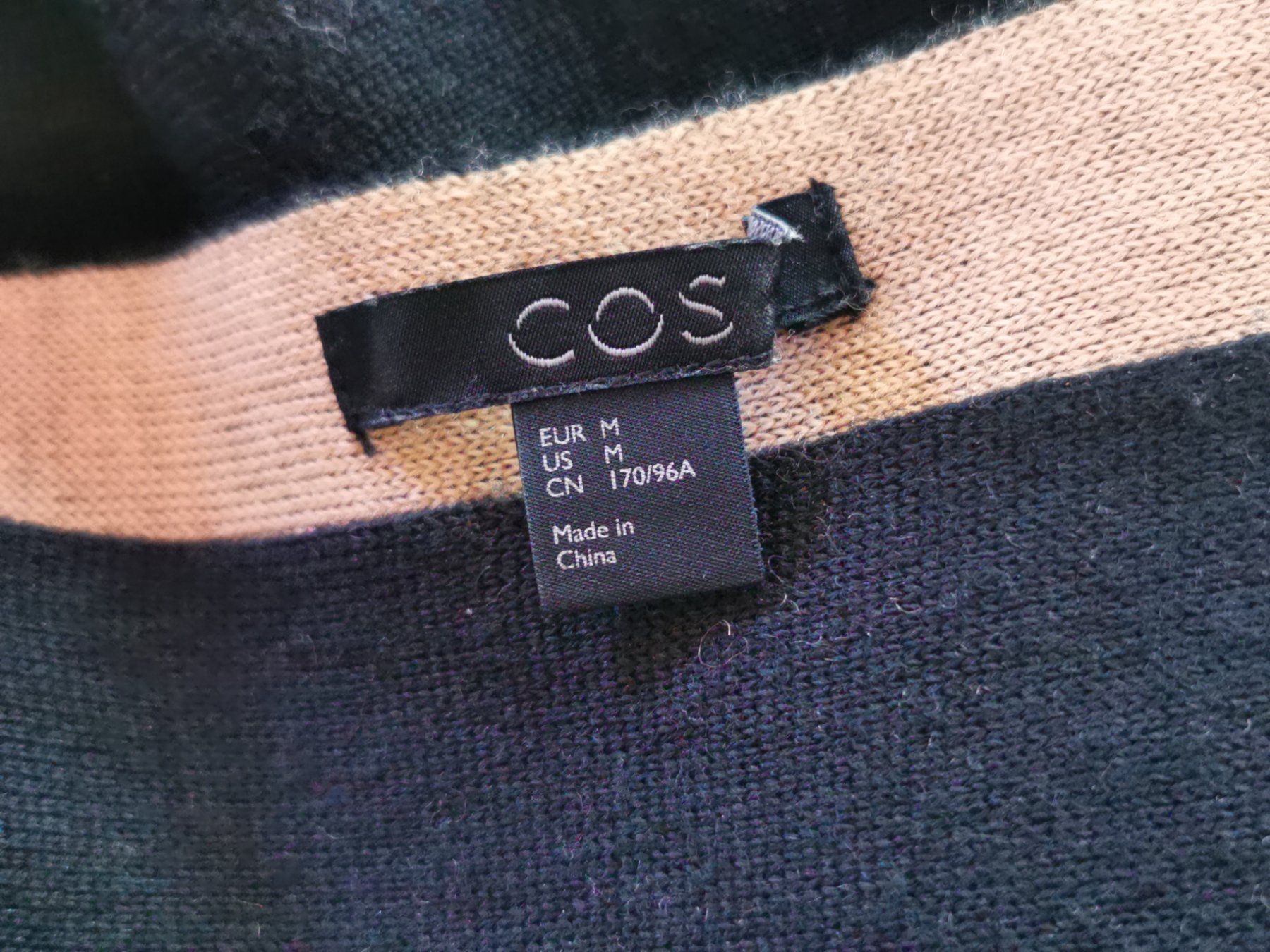 Cos Maglioni & Felpe: Cos toller Wollpullover in A-Form Gr. M/L – Usato da gachnang venduto da tibus1 3