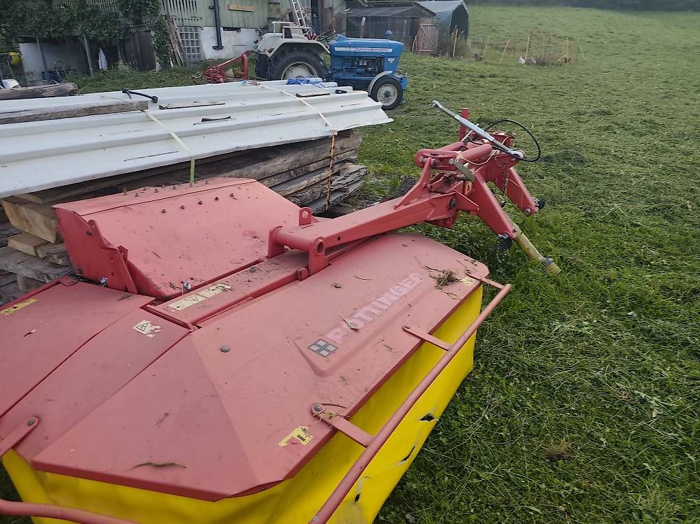 Tutte le macchine: Pöttinger Cat Heckmähwerk – Usato da Attinghausen venduto da Herger31