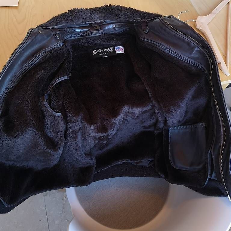 Jacken: Schott lederjacke – Gebraucht aus Wetzikon ZH von mau_m2bm 3
