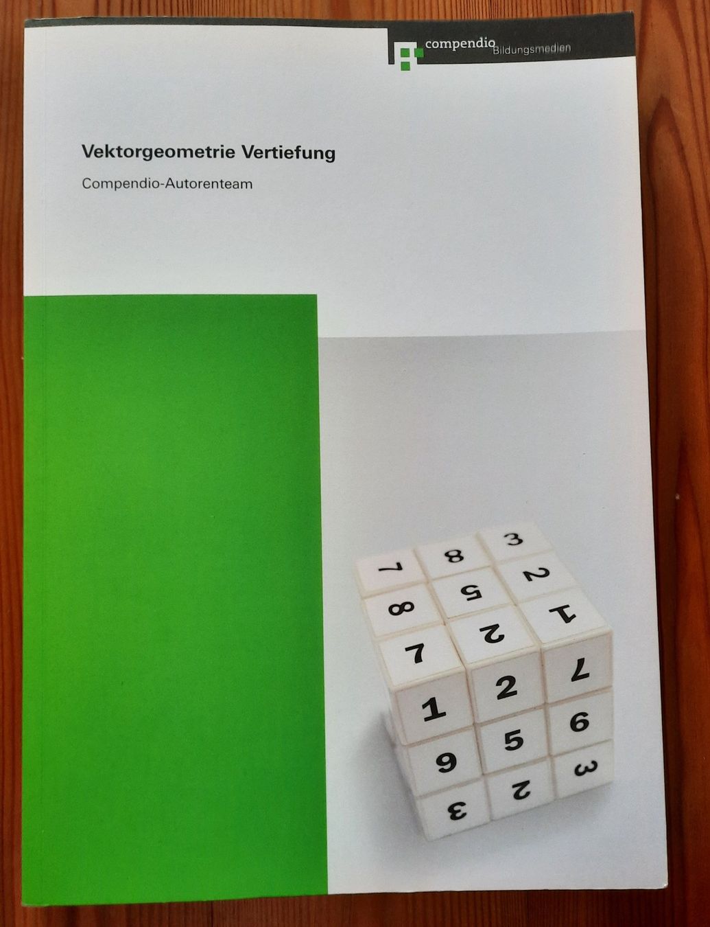 Libri: Vektorgeometrie: Vertiefung – Nuovo (secondo la descrizione) da Altstätten SG venduto da ra.ge