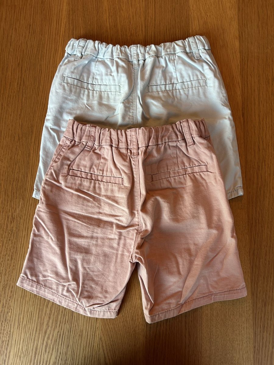 Next Pantaloni: 2er Set Next Jungen Shorts Gr. 110 – Usato da Schwarzenbach SG venduto da bienchen22 1