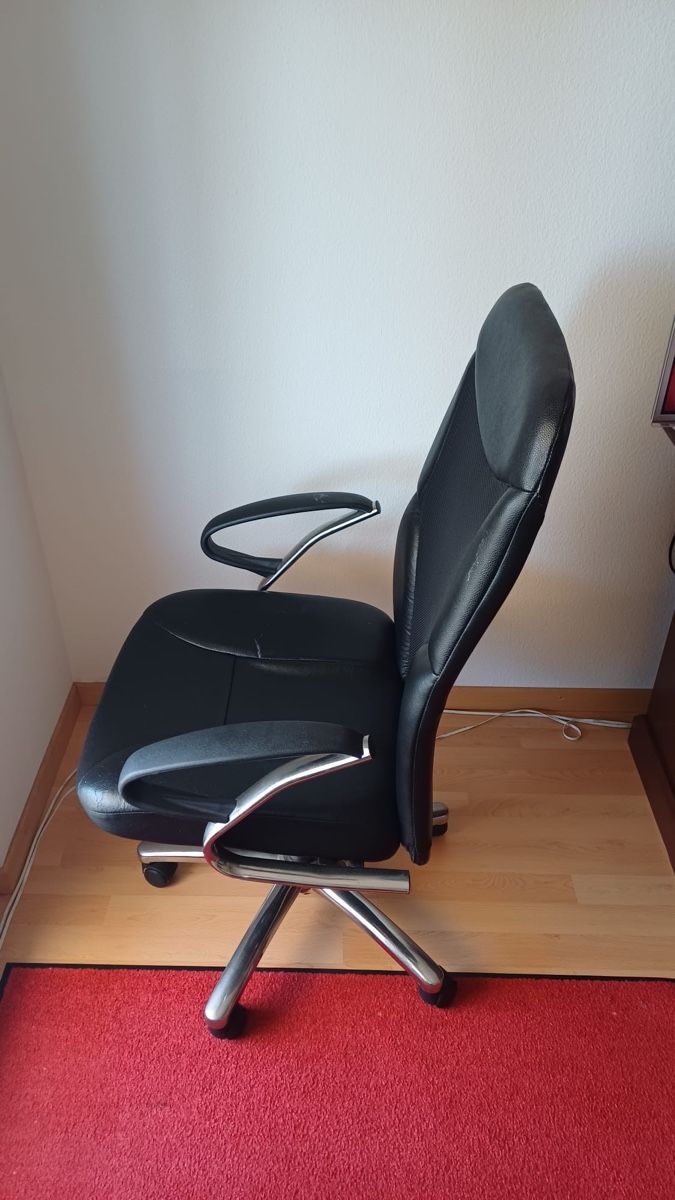 Stühle: Bürostuhl – Gebraucht aus Bülach von mul_xyn6 1
