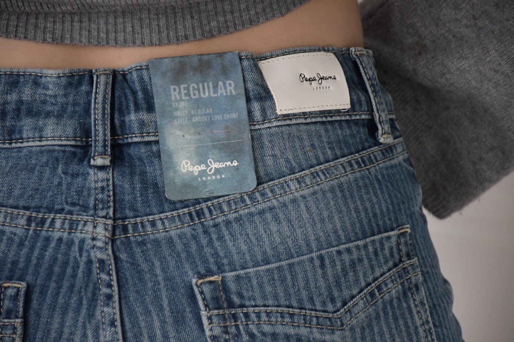 Replay Jeans: neu Shorts von Replay gr. 27 – Nuovo e nell'imballaggio originale da Nuglar venduto da Korsika2 2