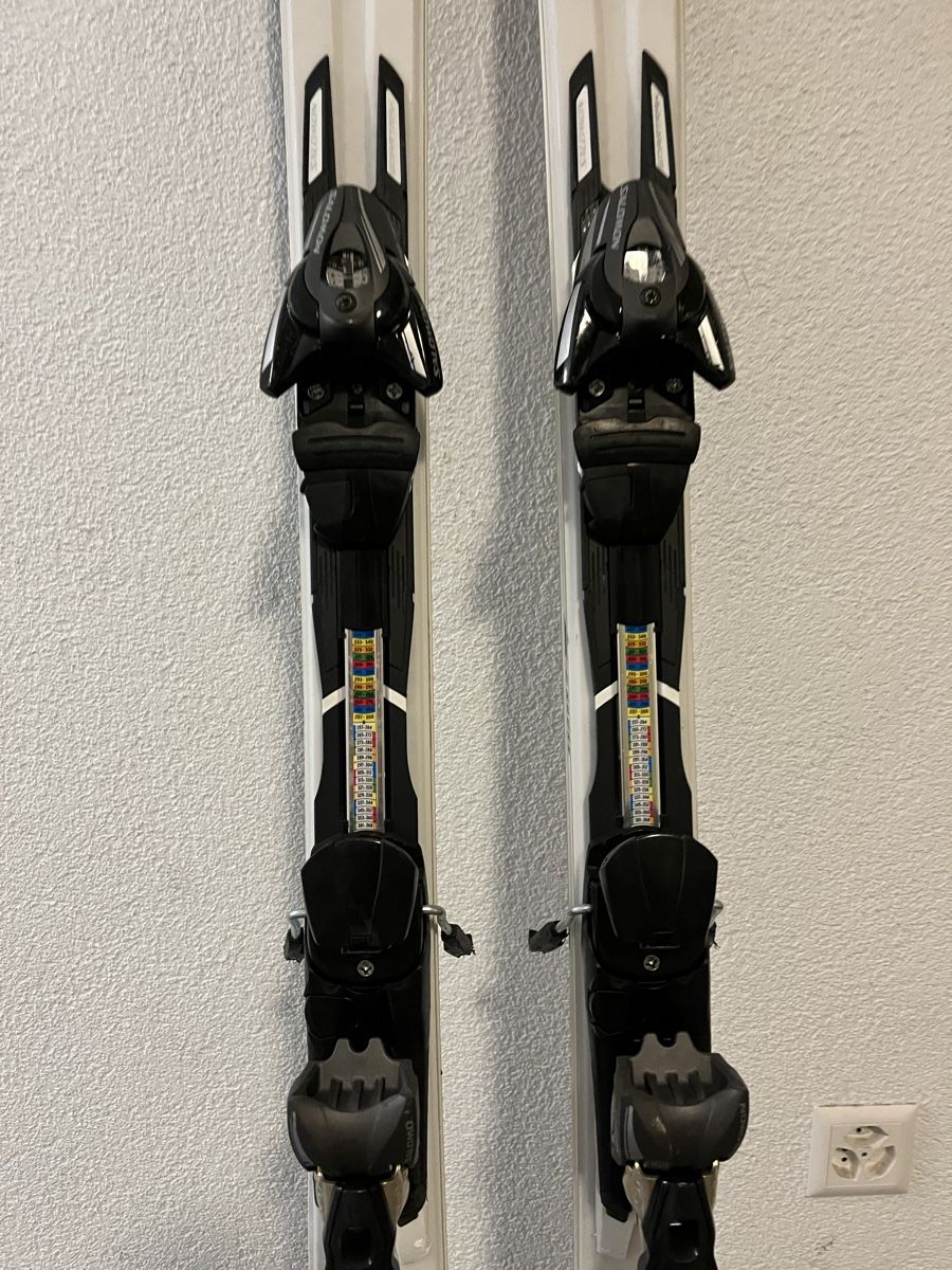 Salomon Sci: salamon 24 hours ski – Nuovo (secondo la descrizione) da Uetikon am See venduto da pauline.lily 3
