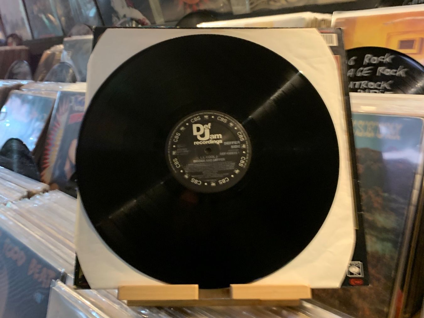 Schallplatten: LL COOL J - BIGGER AND DEFFER...OG UK 1987...VG+/EX – Gebraucht aus Gals von Diskopatshop 2