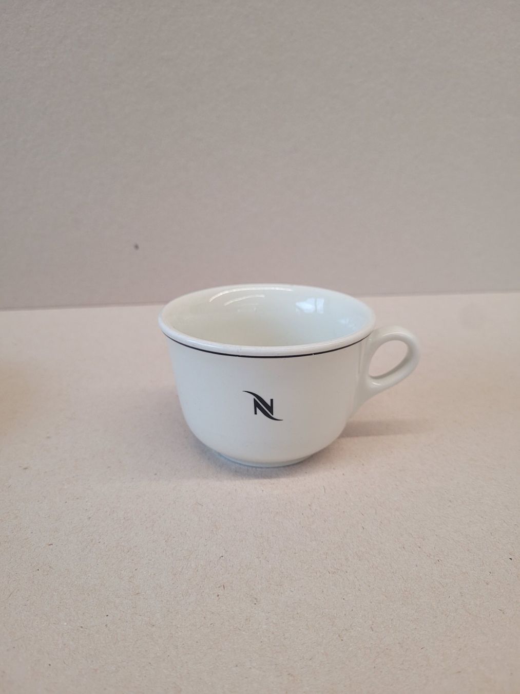 Nespresso Tassen: Nespresso Tasse mit Unterteller – Gebraucht aus Fahrni b. Thun von zengis 2