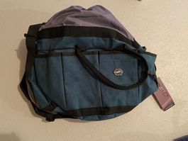 Putztasche Pferd Farbe Petrol mit Putzutensilien