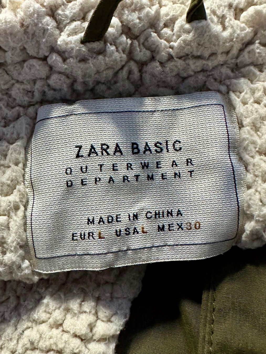 Zara Giacche: Winterjacke von Zara Basic, Grösse L, Olivgrün – Usato da Wallbach venduto da paxnic 3