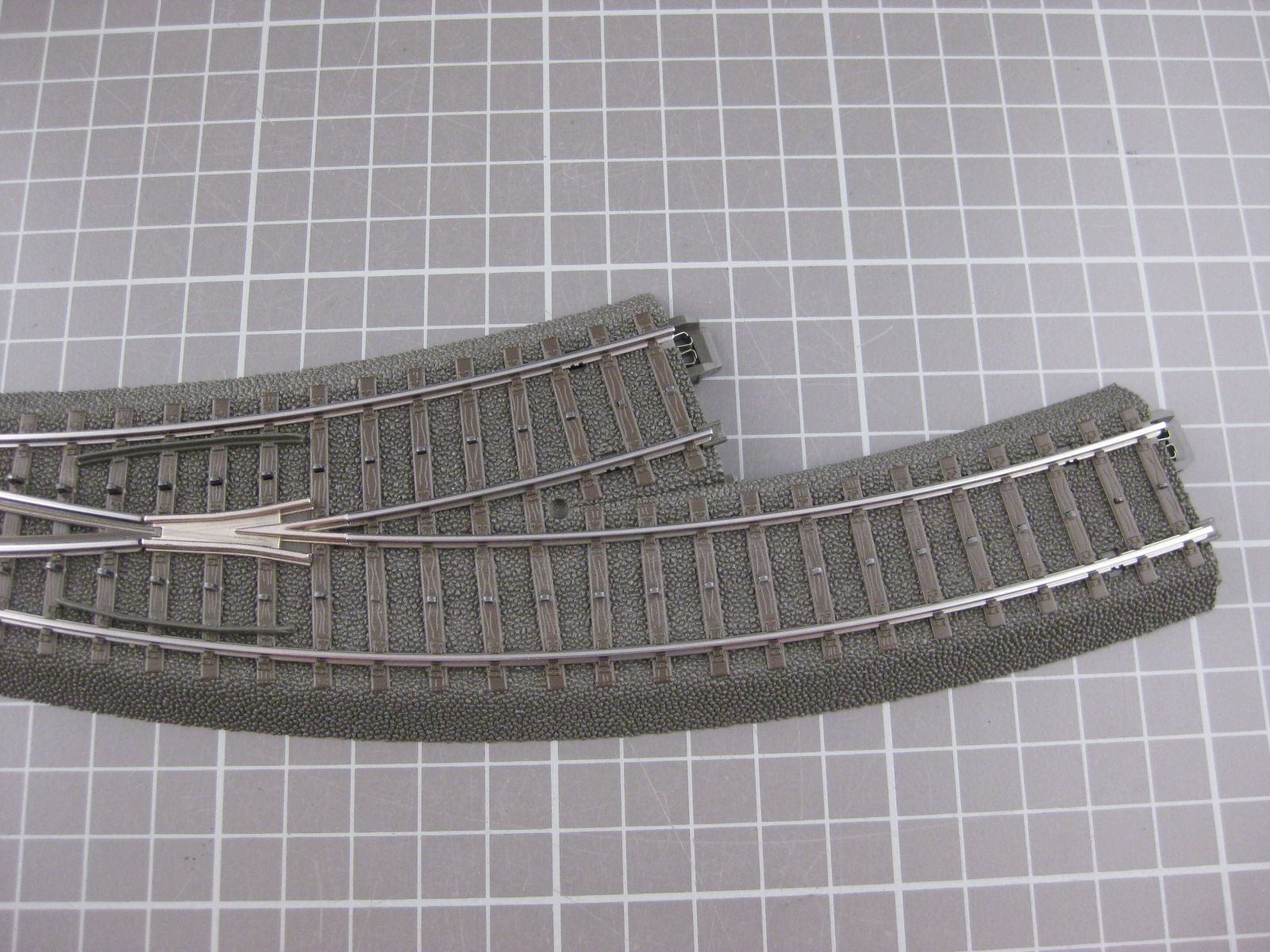 Märklin Modellini di ferrovie: Märklin C-Gleis 24671 Bogenweiche – Usato da Malters venduto da Marosko 2