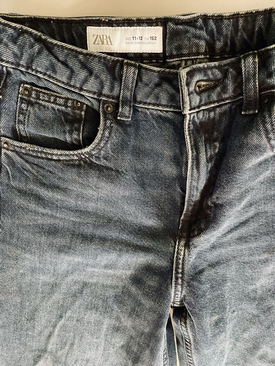 Zara Pantaloni: Jeans straight cut – Usato da Zürich venduto da marieglaser 1