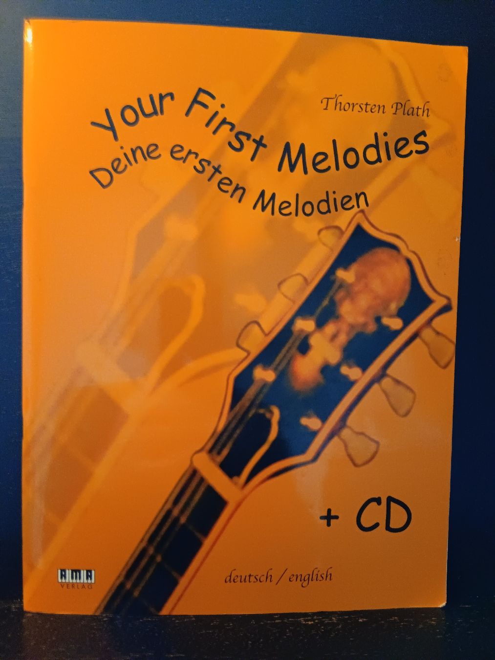 Strumenti musicali: Gitarrenbuch "Your First Melodies" mit CD, wie neu – Usato da Bad Zurzach venduto da BG1
