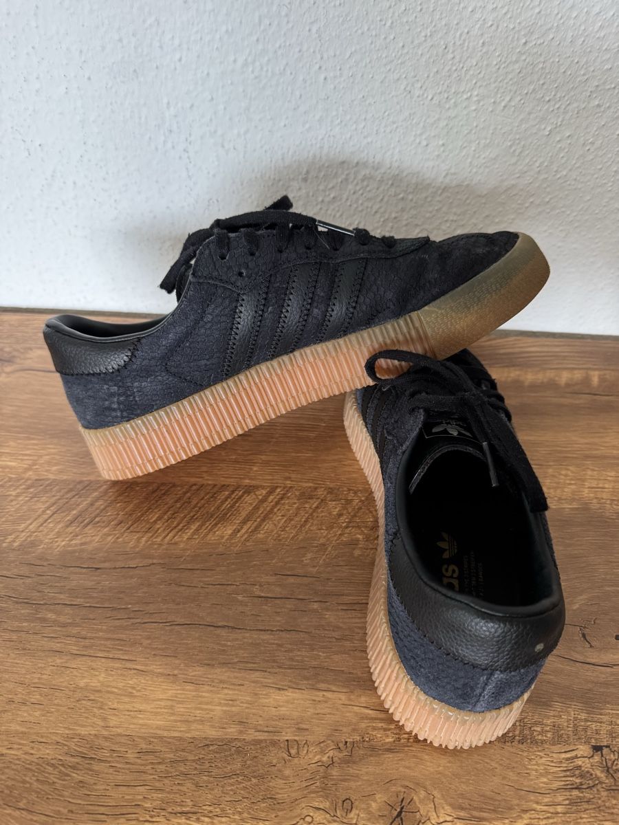 Adidas Scarpe da donna: Adidas Samba super stylées, Taille 40 2/3 – Usato da Brügg BE venduto da Goob 3