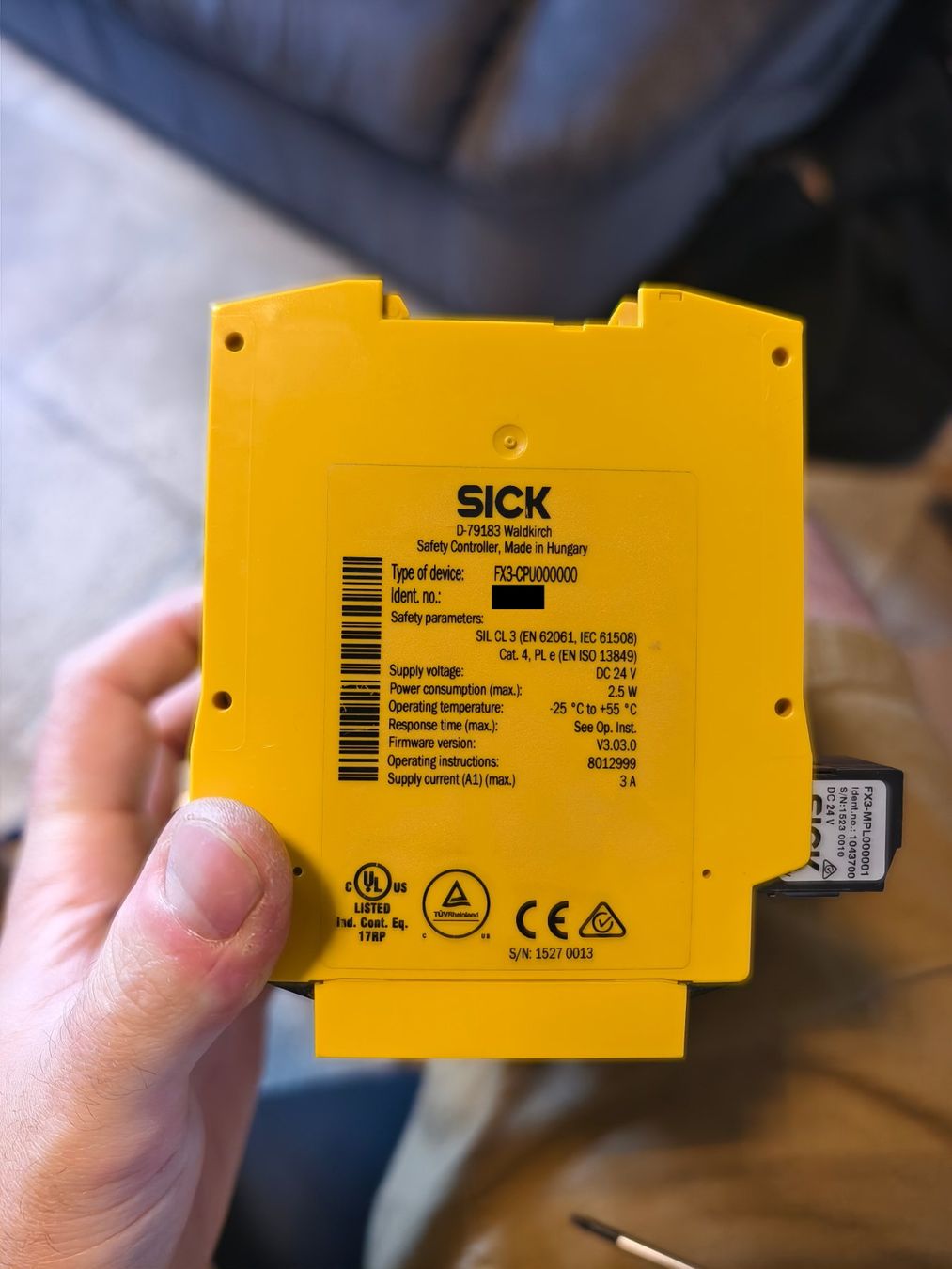 Componenti elettronici: Automate de sécurité Sick FX3-CPU avec cartes IO – Usato da Bournens venduto da Ph0en1x 1