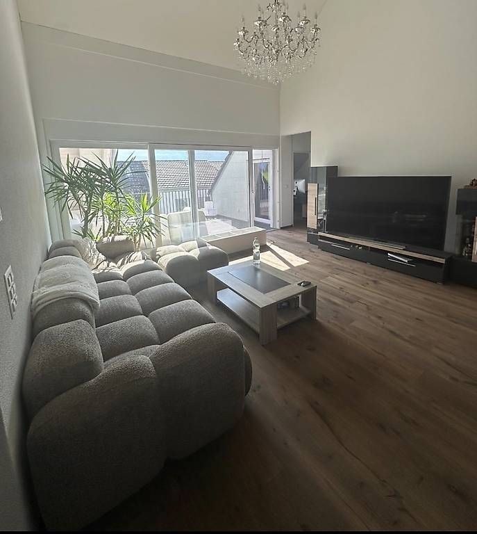 Sofas: Sofa – Gebraucht aus Ernetschwil von Sevo_0 1
