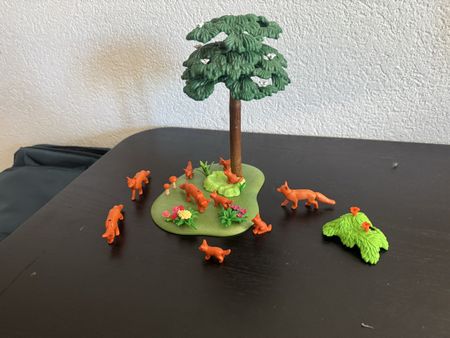 Playmobil Set Wald mit vielen Füchsen 