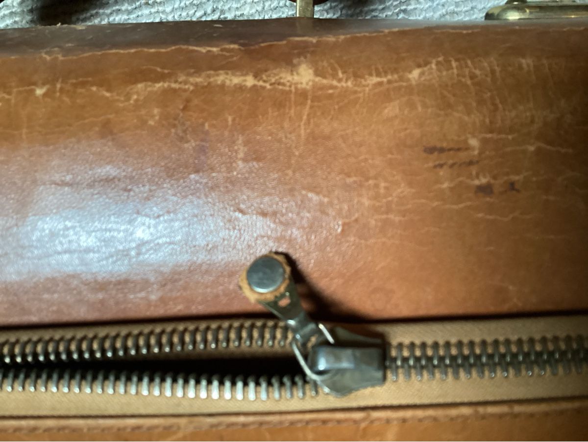Valigie: Vintage Lederkoffer – Usato da Zürich venduto da Rockbyrd 3
